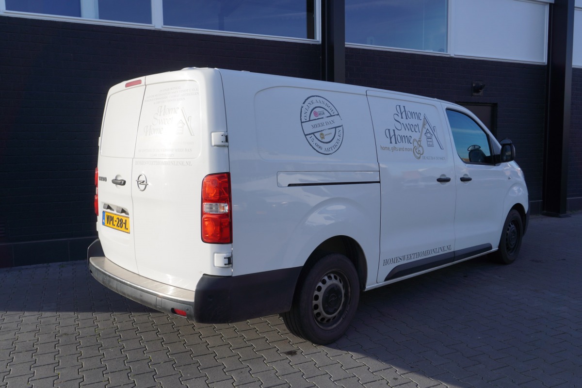 Opel Vivaro 2.0 CDTI 145PK L2 EURO 6 - Airco - Cruise - PDC - €14.900,- Excl. Opel Vivaro 2.0 CDTI 145PK L2 EURO 6 - Airco - Cruise - PDC - €14.900,- Excl.