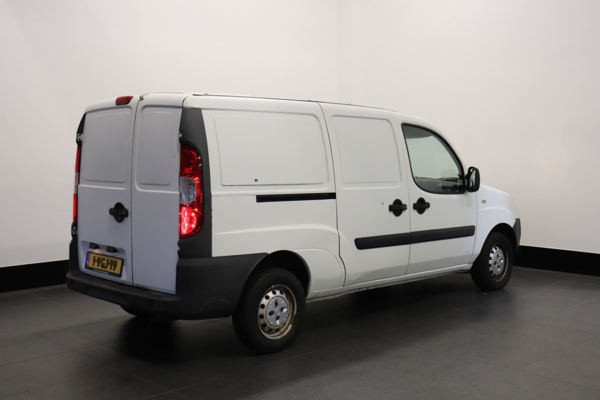 Fiat Doblò 1.9 MultiJet 105PK Basis Maxi - €1.650,- Ex. BTW Fiat Doblò 1.9 MultiJet 105PK Basis Maxi - €1.650,- Ex. BTW