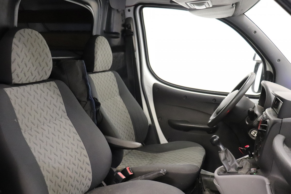 Fiat Doblò 1.9 MultiJet 105PK Basis Maxi - €1.650,- Ex. BTW Fiat Doblò 1.9 MultiJet 105PK Basis Maxi - €1.650,- Ex. BTW