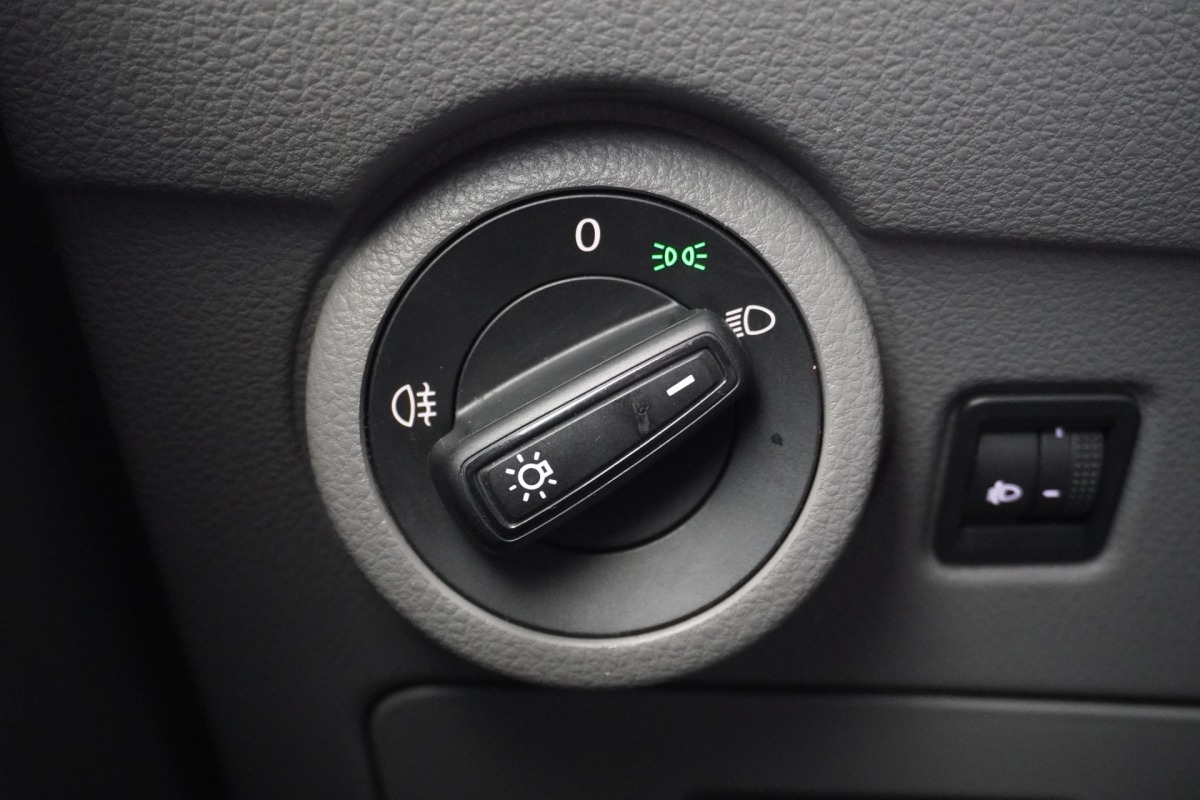 Volkswagen Transporter 2.0 TDI - EURO 6 - Airco - PDC - Camera - €14.900,- Excl.