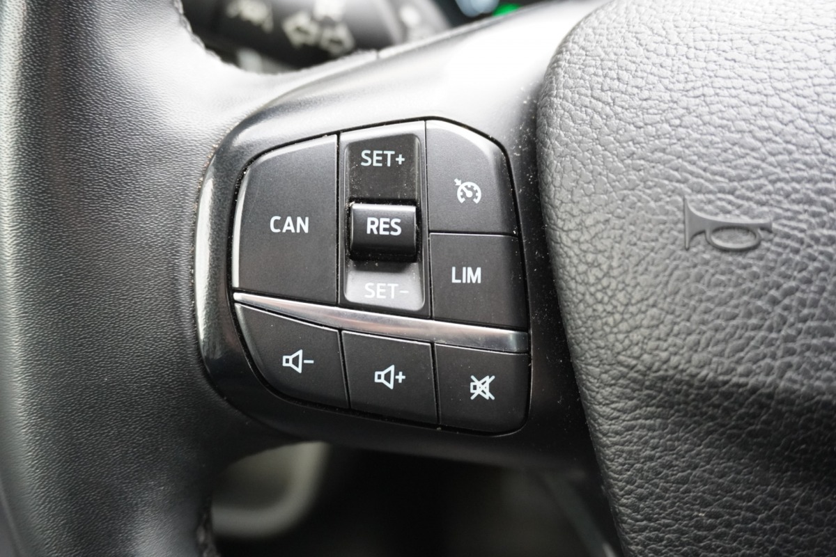 Ford Transit 2.0 TDCI 130PK L4 Bakwagen EURO 6 - Airco - Dubbel Lucht - Trekhaak - € 23.950,- Excl. Ford Transit 2.0 TDCI 130PK L4 Bakwagen EURO 6 - Airco - Dubbel Lucht - Trekhaak - € 23.950,- Excl.