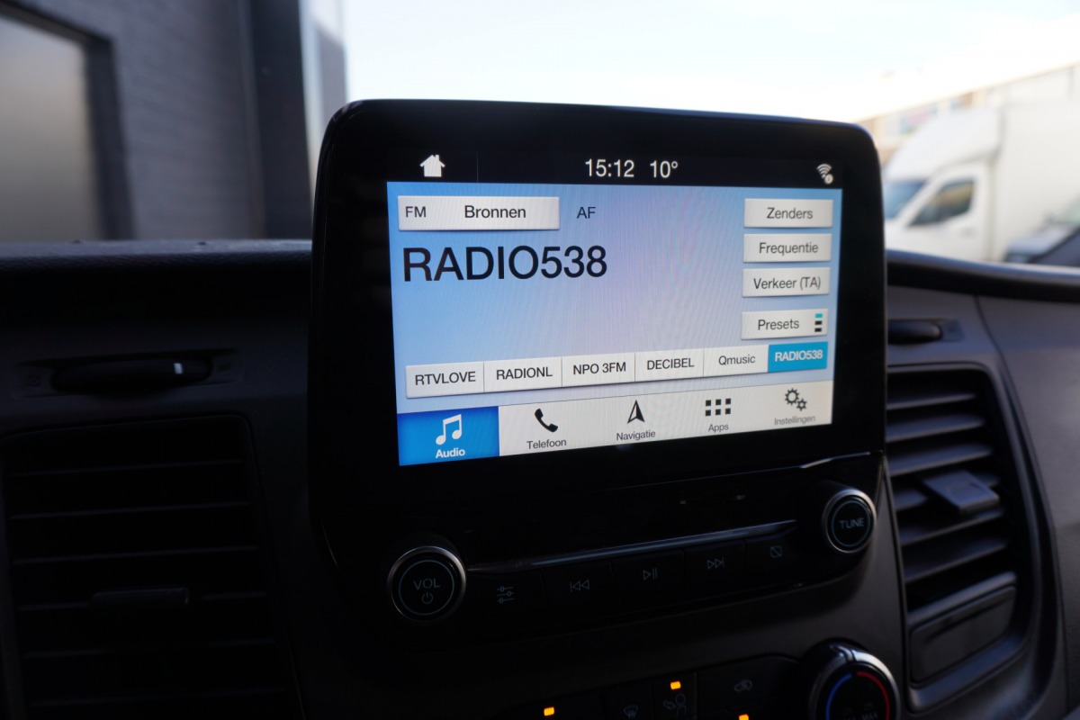 Ford Transit Custom 2.0 TDCI 130PK Automaat L1H2 - EURO 6 - Airco - Navi - Cruise - €16.950,- Excl.