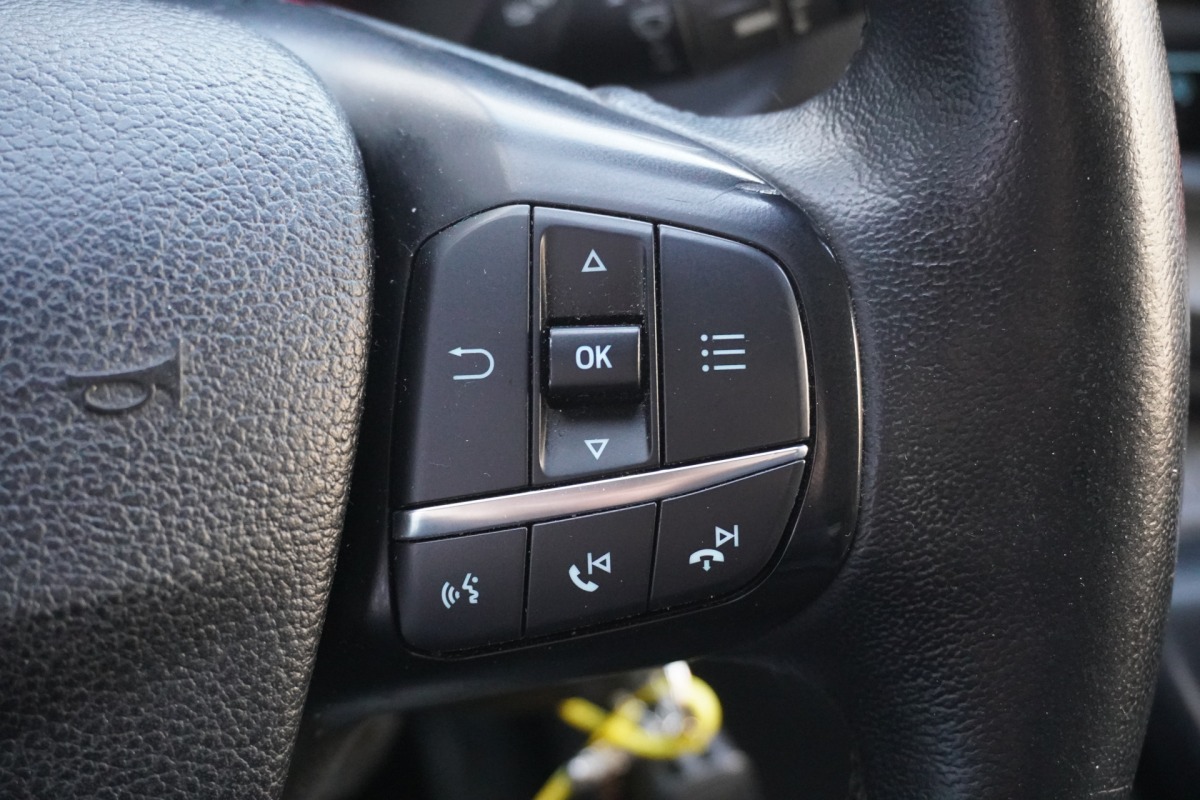 Ford Transit Custom 2.0 TDCI 130PK Automaat L1H2 - EURO 6 - Airco - Navi - Cruise - €16.950,- Excl.