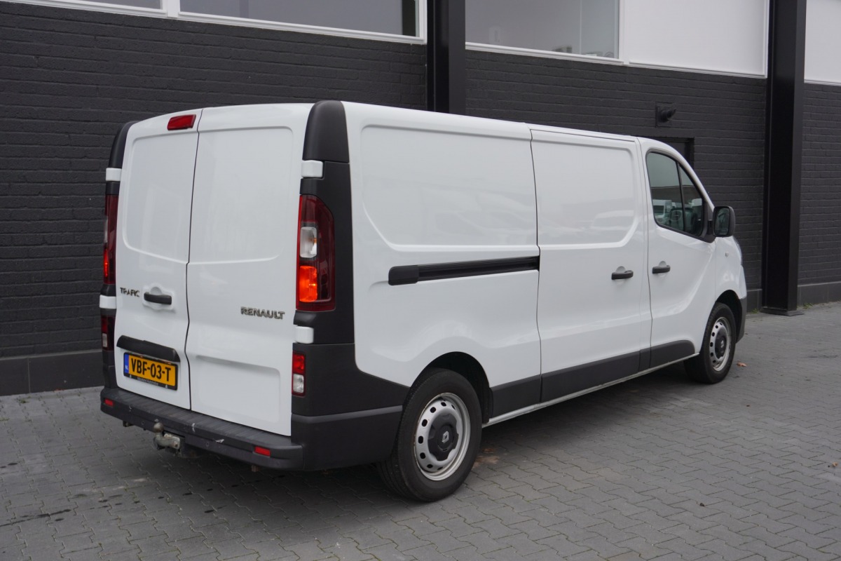 Renault Trafic 1.6 dCi L2 EURO 6 - Airco - Cruise -  Trekhaak - €10.900,- Excl.