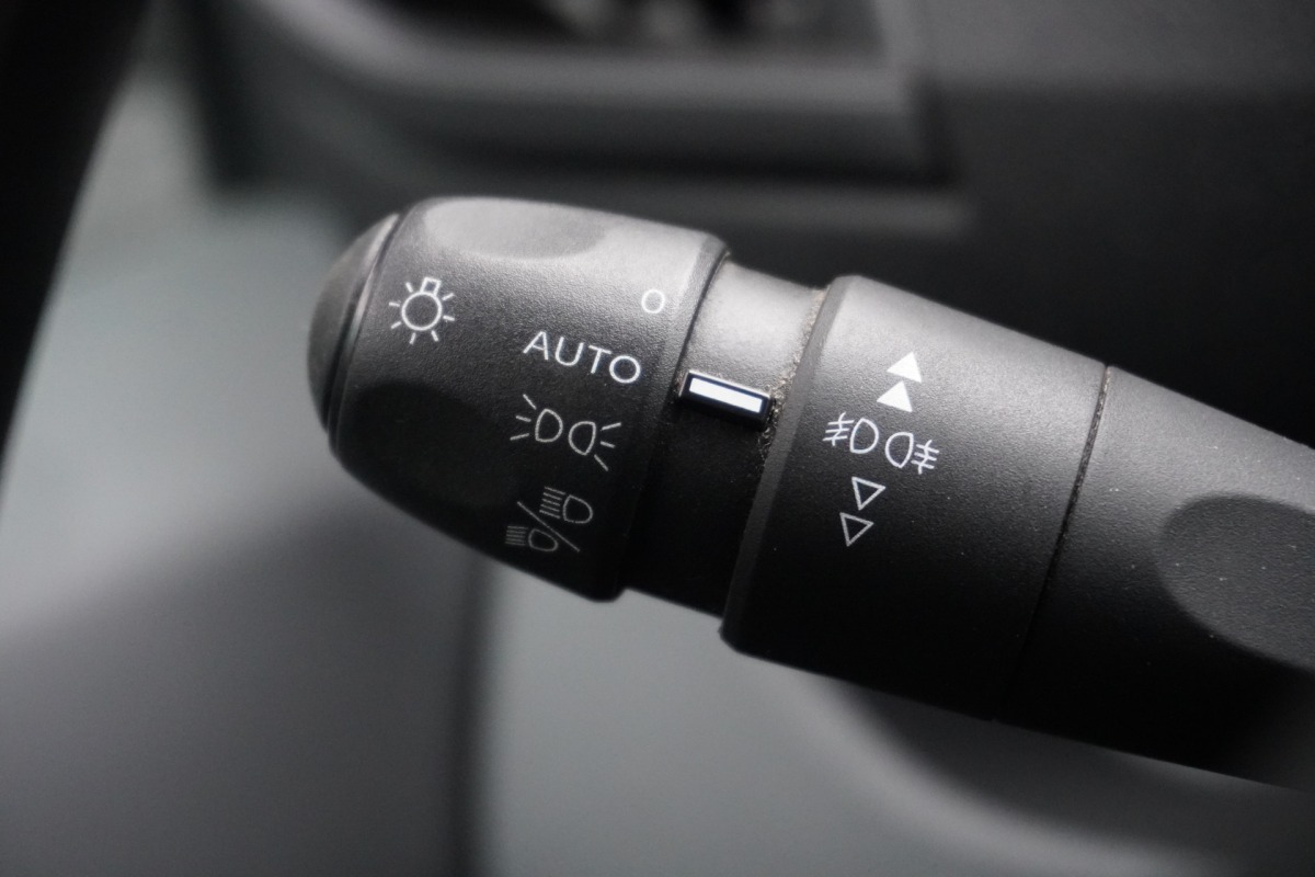 Opel Vivaro 1.5 CDTI L3 EURO 6 - Airco - Cruise - Camera - €11.900,- Excl. Opel Vivaro 1.5 CDTI L3 EURO 6 - Airco - Cruise - Camera - €11.900,- Excl.