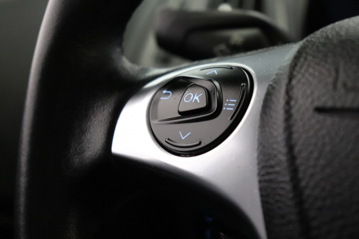 Ford Transit Connect 1.5 EcoBlue 100PK L2 EURO 6 - Airco - Cruise - PDC - €9.900,- Excl.