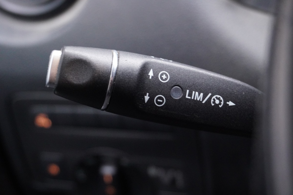 Mercedes-Benz Vito 114 CDI XL EURO 6 - A/C Climate - Navi - Cruise - €16.900,- Excl.