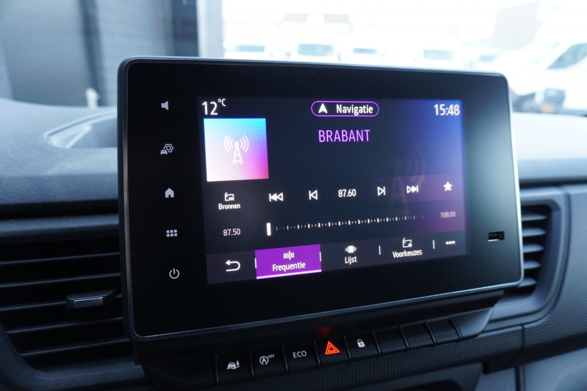 Renault Trafic 2.0 dCi L2 EURO 6 - Airco - Cruise - Trekhaak - €21.900,- Excl.