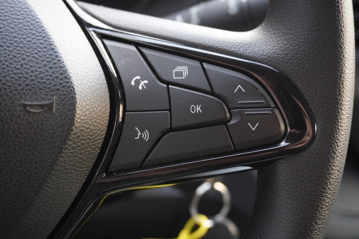 Renault Trafic 2.0 dCi L2 EURO 6 - Airco - Cruise - Trekhaak - €21.900,- Excl.