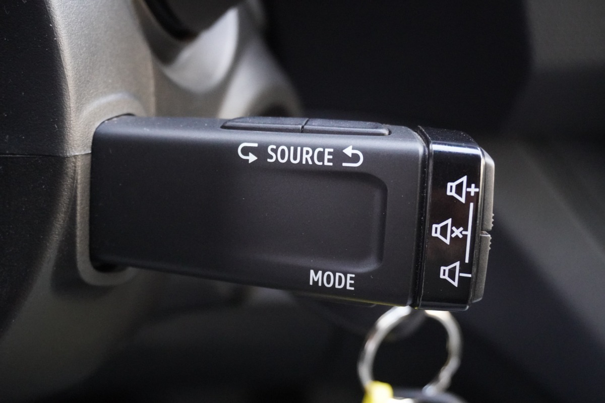 Renault Trafic 2.0 dCi L2 EURO 6 - Airco - Cruise - Trekhaak - €21.900,- Excl.