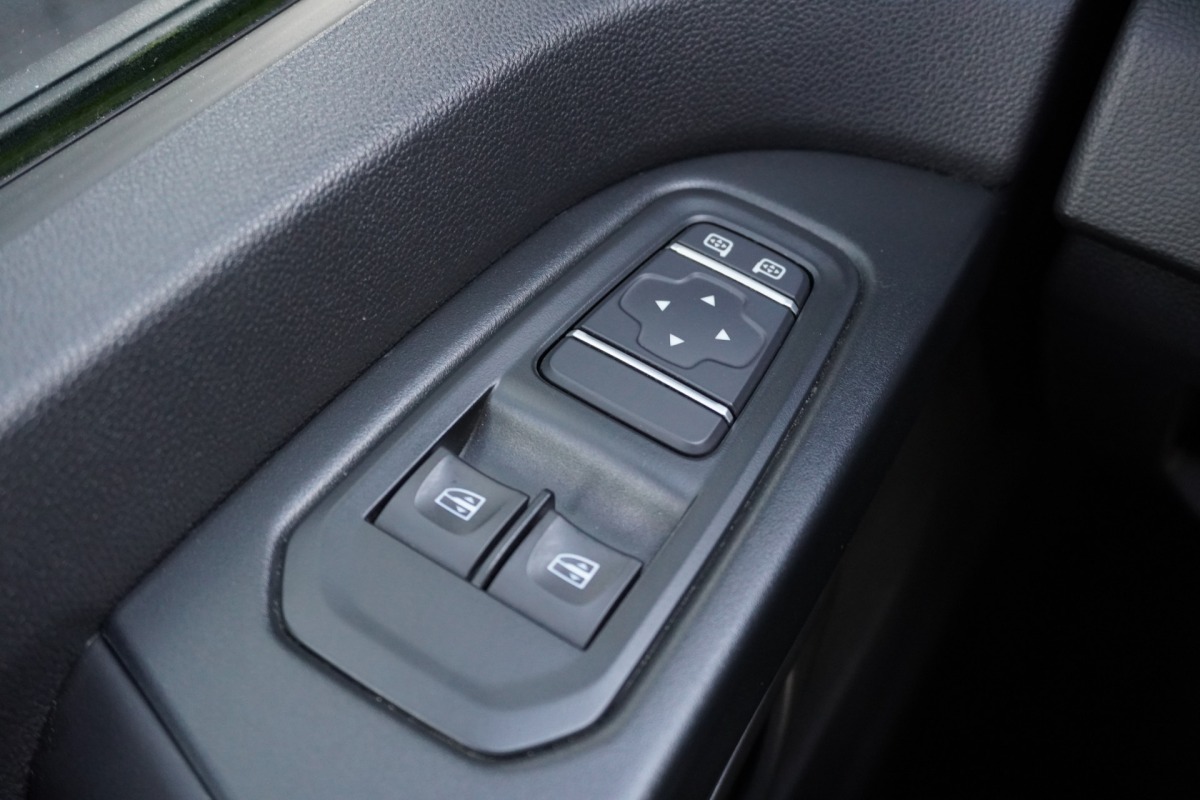 Renault Trafic 2.0 dCi L2 EURO 6 - Airco - Cruise - Trekhaak - €21.900,- Excl.