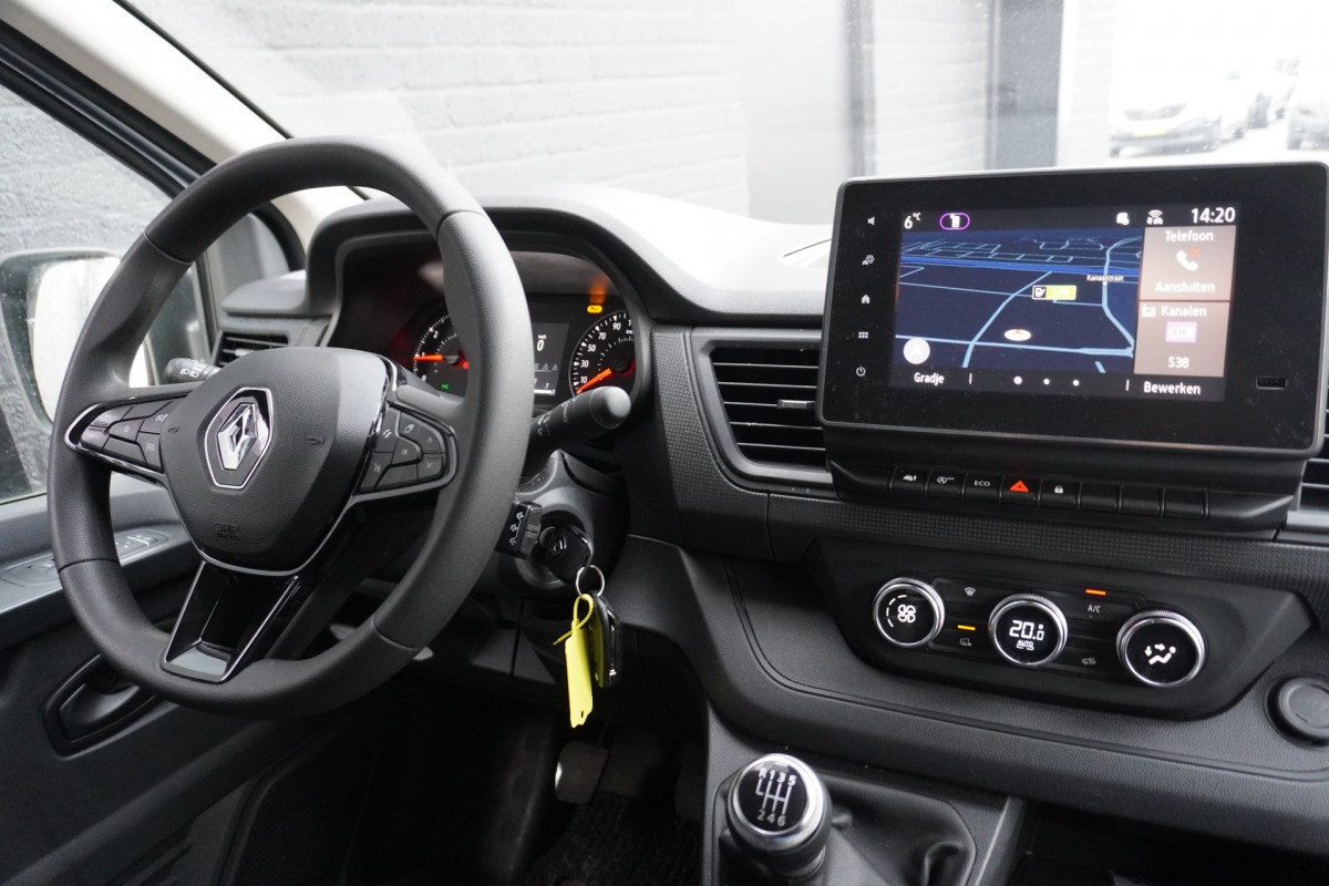 Renault Trafic 2.0 dCi 150PK 2x Schuifdeur - EURO 6 - Airco - Navi - Cruise - €12.950,- Excl.