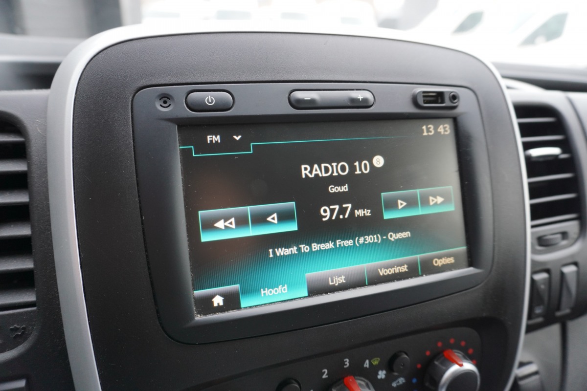 Renault Trafic 2.0 dCi 120PK - EURO 6 - Airco - Navi - Cruise - €12.900,- Excl.