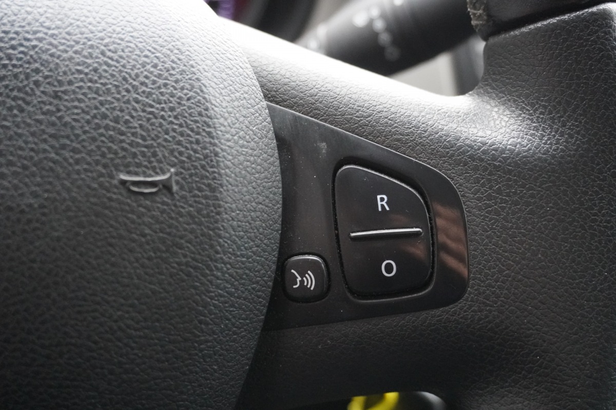 Renault Trafic 1.6 dCi 120PK L2 - EURO 6 - Airco - Navi - Cruise - €10.900,- Excl.