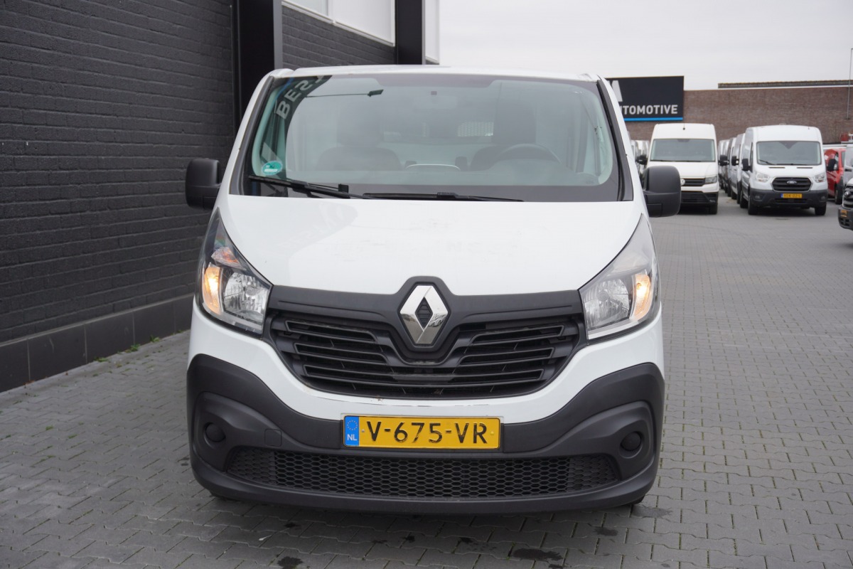 Renault Trafic 1.6 dCi 120PK L2 - EURO 6 - Airco - Navi - Cruise - €10.900,- Excl.