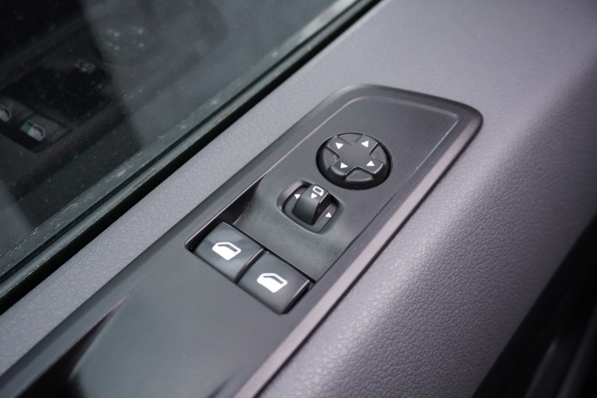 Citroën Jumpy 2.0 BlueHDI 180PK Automaat - EURO 6 - Airco - Navi - Cruise - €13.950,- Excl.