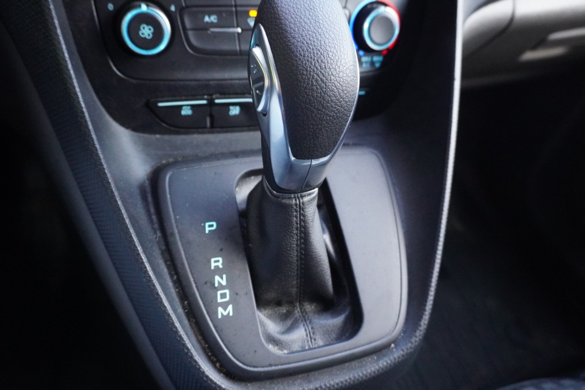 Ford Transit Connect 1.5 EcoBlue 120PK Automaat EURO 6 - Airco - Navi -  Cruise - € 12.950,- Excl.