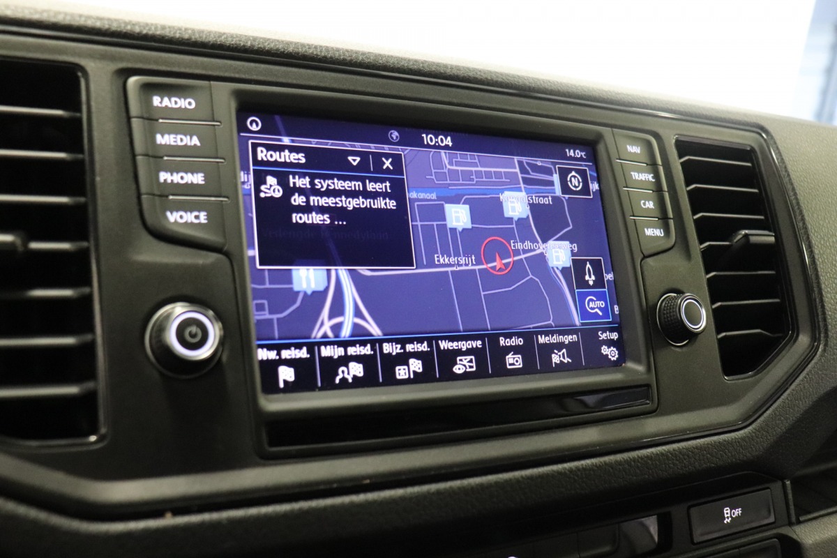 Volkswagen Crafter 2.0 TDI 177PK L3H3 - EURO 6 - Airco - Cruise - PDC - €17.900,- Excl. Volkswagen Crafter 2.0 TDI 177PK L3H3 - EURO 6 - Airco - Cruise - PDC - €17.900,- Excl.