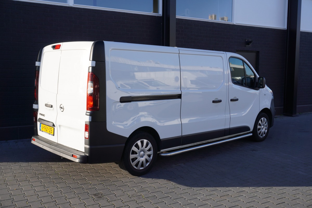 Opel Vivaro 1.6 CDTI 125PK L2 - EURO 6 - Airco - Navi - Cruise - €10.950,- Excl.