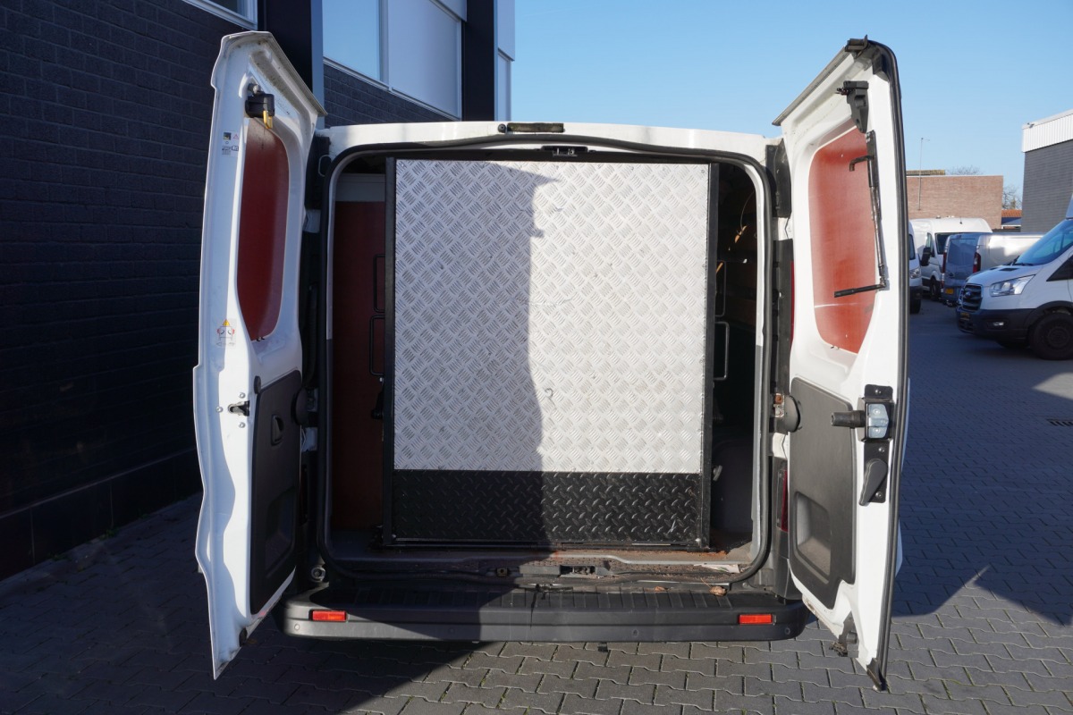 Opel Vivaro 1.6 CDTI 125PK L2 - EURO 6 - Airco - Navi - Cruise - €10.950,- Excl.