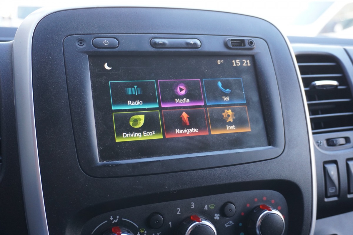 Renault Trafic 2.0 dCi 145PK L2 Automaat EURO 6 - Airco - Navi - Cruise - € 13.950,- Excl.