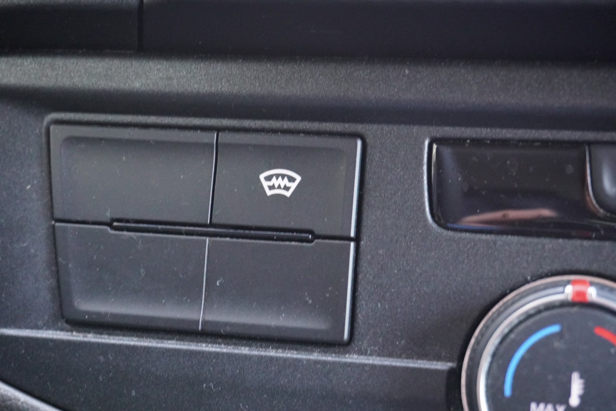 Volkswagen Transporter 2.0 TDI 150PK Automaat - EURO 6 - Airco - Cruise - Camera - €13.950,- Excl.