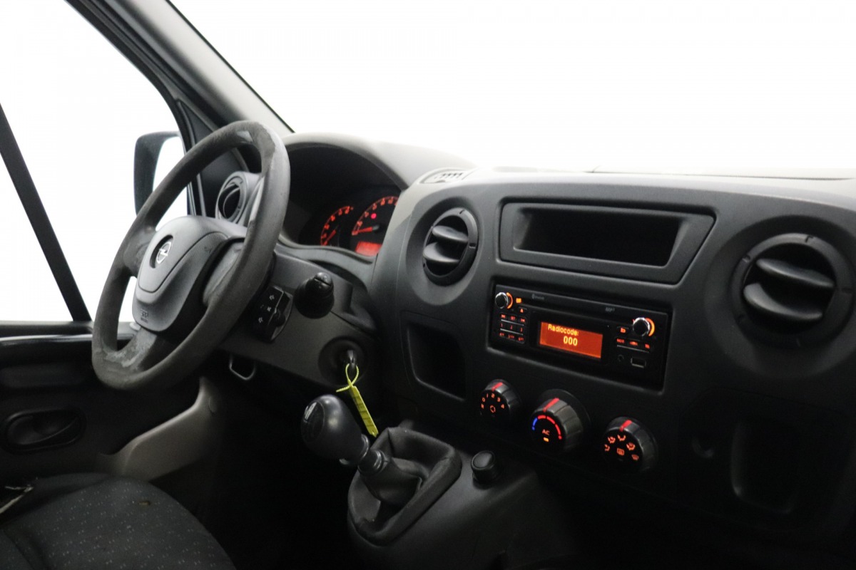 Opel Movano 2.3 CDTI L2H2 - Airco - Radio -  €4.950,- Excl.