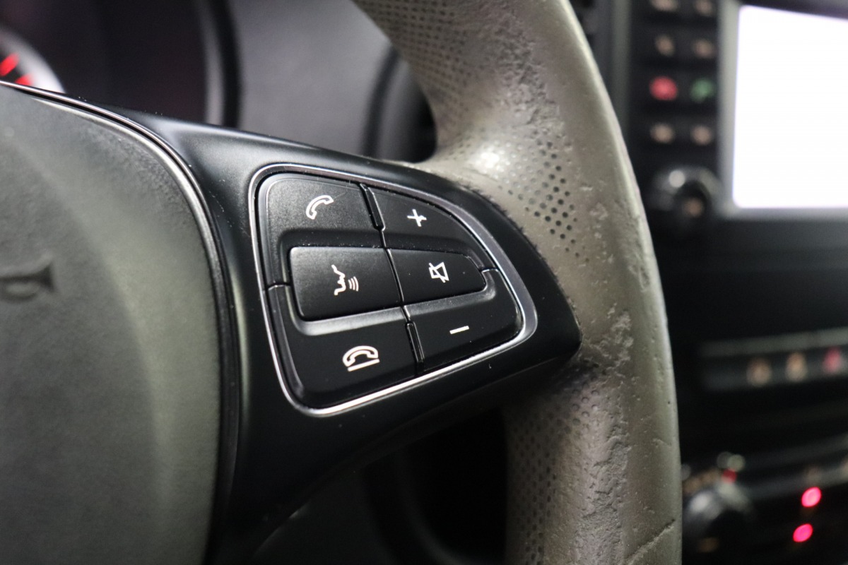 Mercedes-Benz Vito 114 CDI Lang AUTOMAAT - Airco - Navi - Cruise - PDC - € 7.950,- Excl.