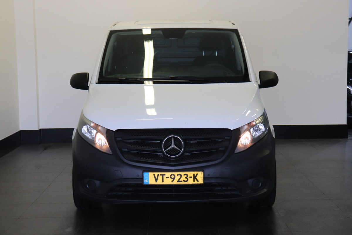 Mercedes-Benz Vito 114 CDI Lang AUTOMAAT - Airco - Navi - Cruise - PDC - € 7.950,- Excl.