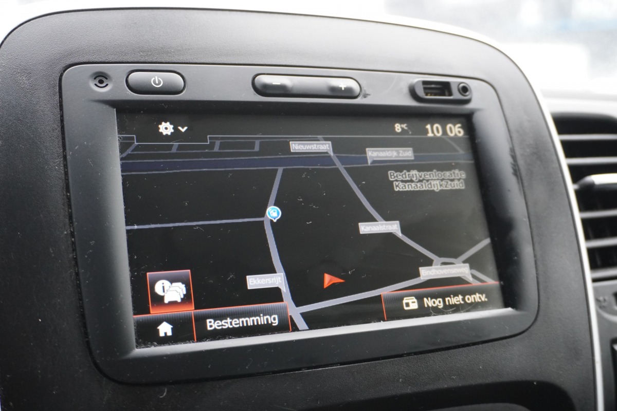 Renault Trafic 2.0 dCi 145PK L2 Automaat EURO 6 - Airco - Cruise - Camera - €13.900,- Excl.