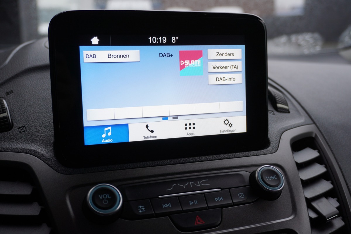 Ford Transit Connect 1.5 EcoBlue 120PK Automaat EURO 6 - Airco - Cruise - PDC - €13.950,- Excl.