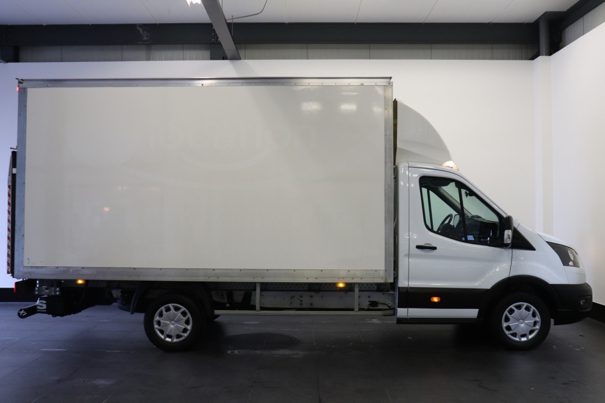 Ford Transit 2.0 TDCI L4 130PK bakwagen EURO 6 - Airco - Cruise - Laadklep - €25.950 Excl.