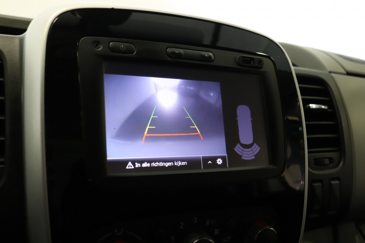 Renault Trafic 1.6 dCi EURO 6 - Airco - Navi - Cruise - €11.900,- Excl.