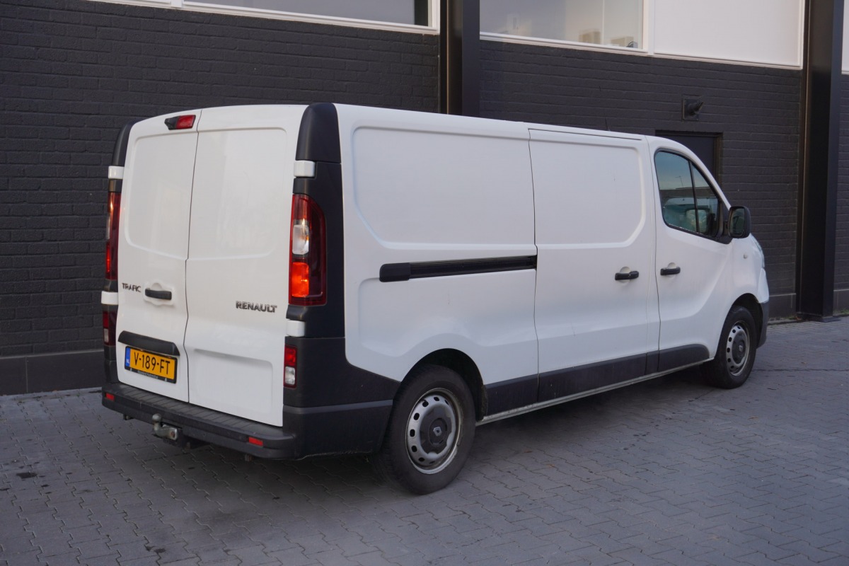 Renault Trafic 1.6 dCi 125PK L2 EURO 6 - Airco - Navi - Cruise - €11.499,- Excl.