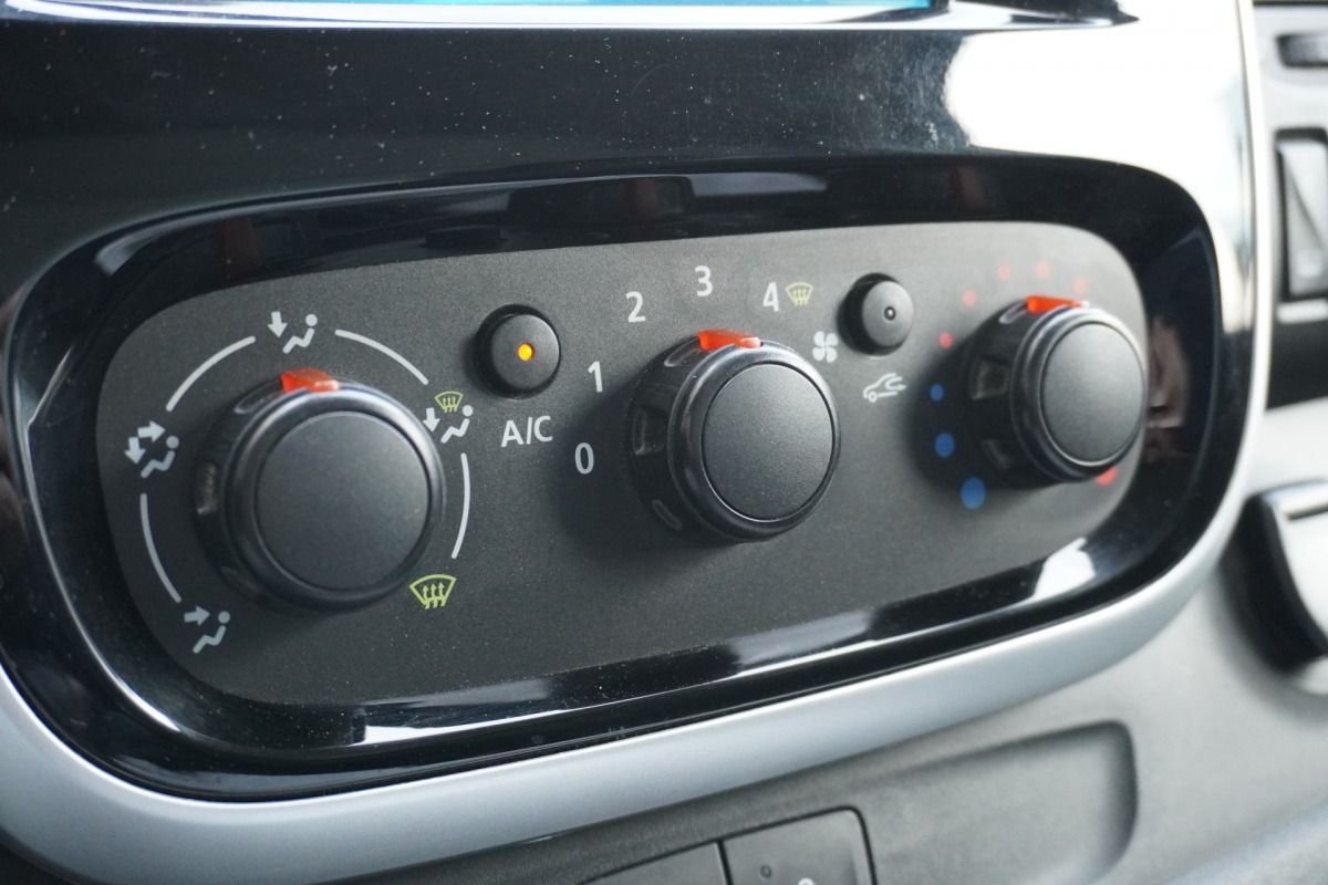 Renault Trafic 1.6 dCi 125PK L2 EURO 6 - Airco - Navi - Cruise - €11.499,- Excl.