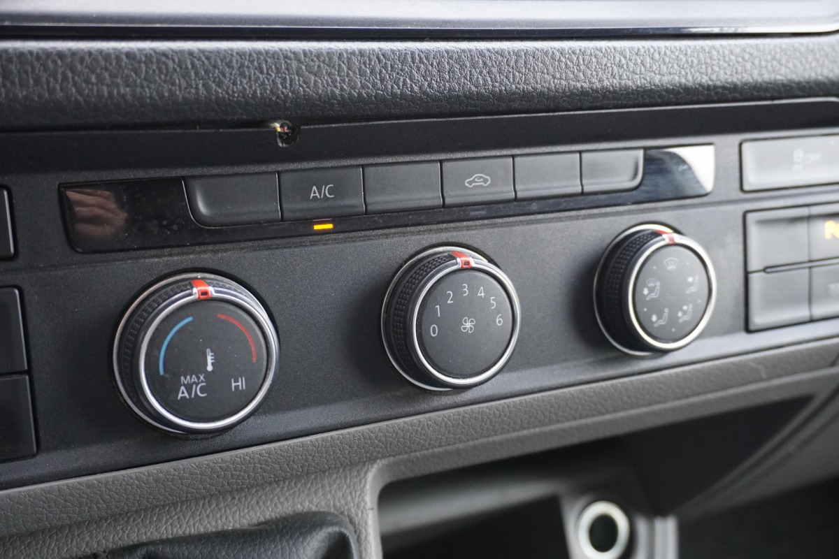 Volkswagen Crafter 2.0 TDI 177PK L4H3 EURO 6 - Airco - Navi - Cruise - €19.900,- Excl.