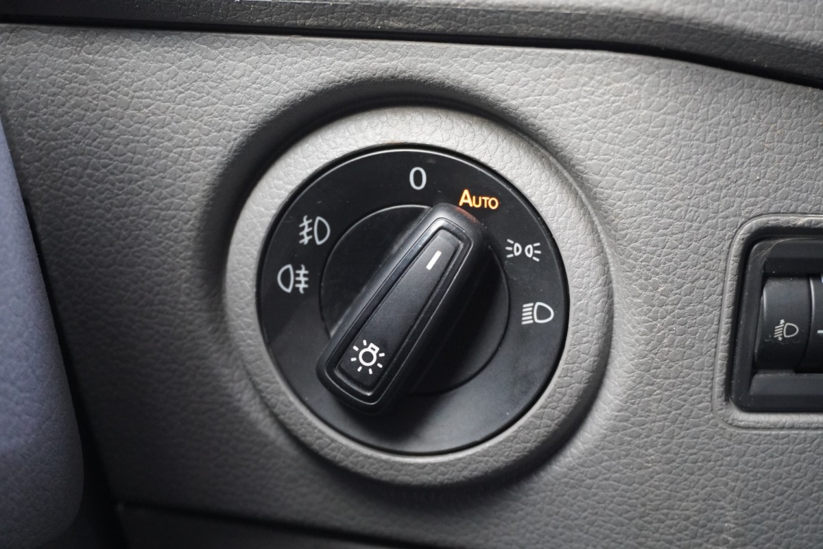 Volkswagen Crafter 2.0 TDI 177PK L3H3 EURO 6 - Airco - Cruise - PDC - €16.900,- Excl.