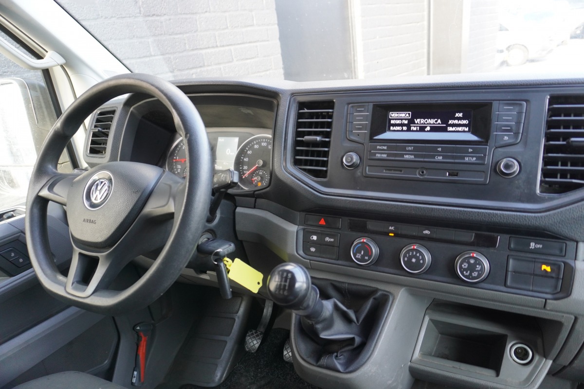 Volkswagen Crafter 2.0 TDI 177PK L3H3 EURO 6 - Airco - Cruise - PDC - €16.900,- Excl.