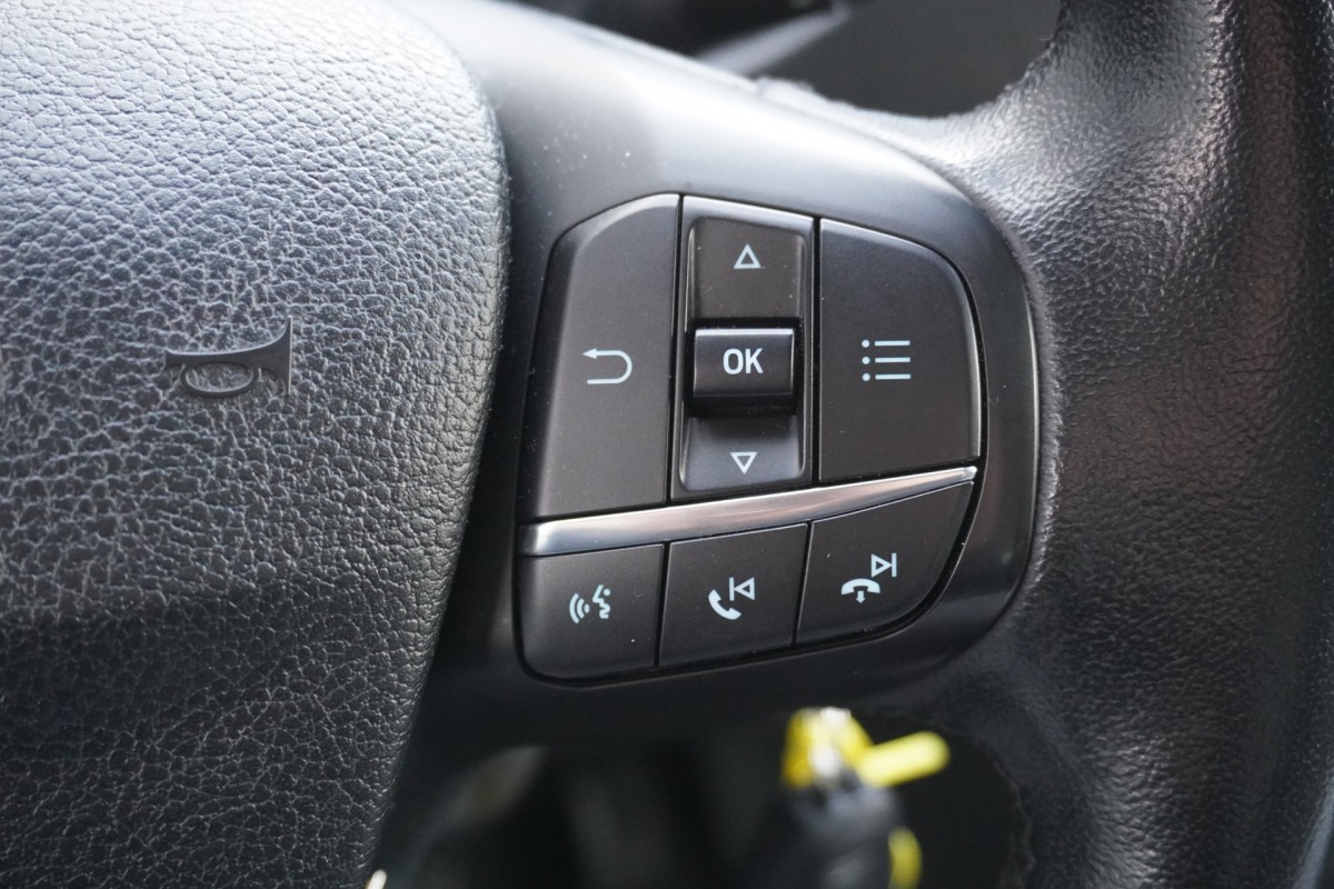 Ford Transit Custom 2.0 TDCI 130PK - EURO 6 - Airco - Navi - Cruise - €11.900,- Excl.