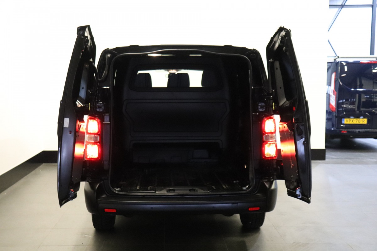 Opel Vivaro 2.0 CDTI 122PK L3 Dubbele Cabine EURO 6 - Airco - Navi - Cruise - € 15.950,- Excl.