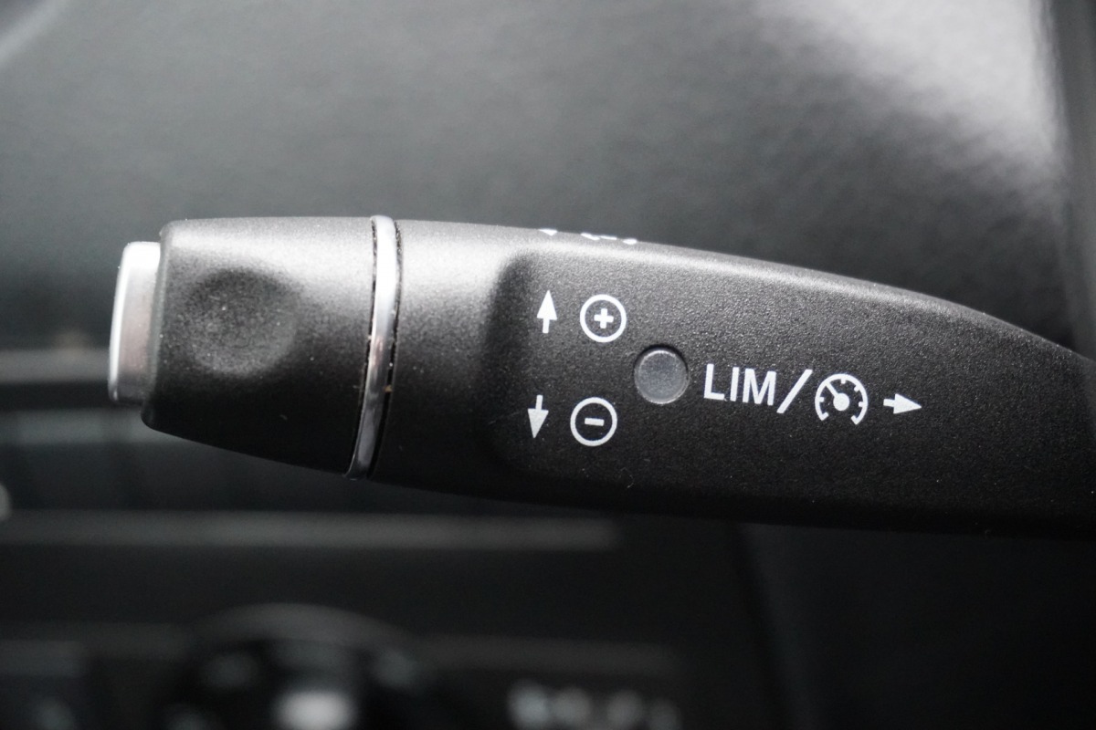 Mercedes-Benz Vito 110 CDI Lang Dubbele cabine EURO 6 - A/C Climate - Cruise - PDC - € 19.950,- Excl.