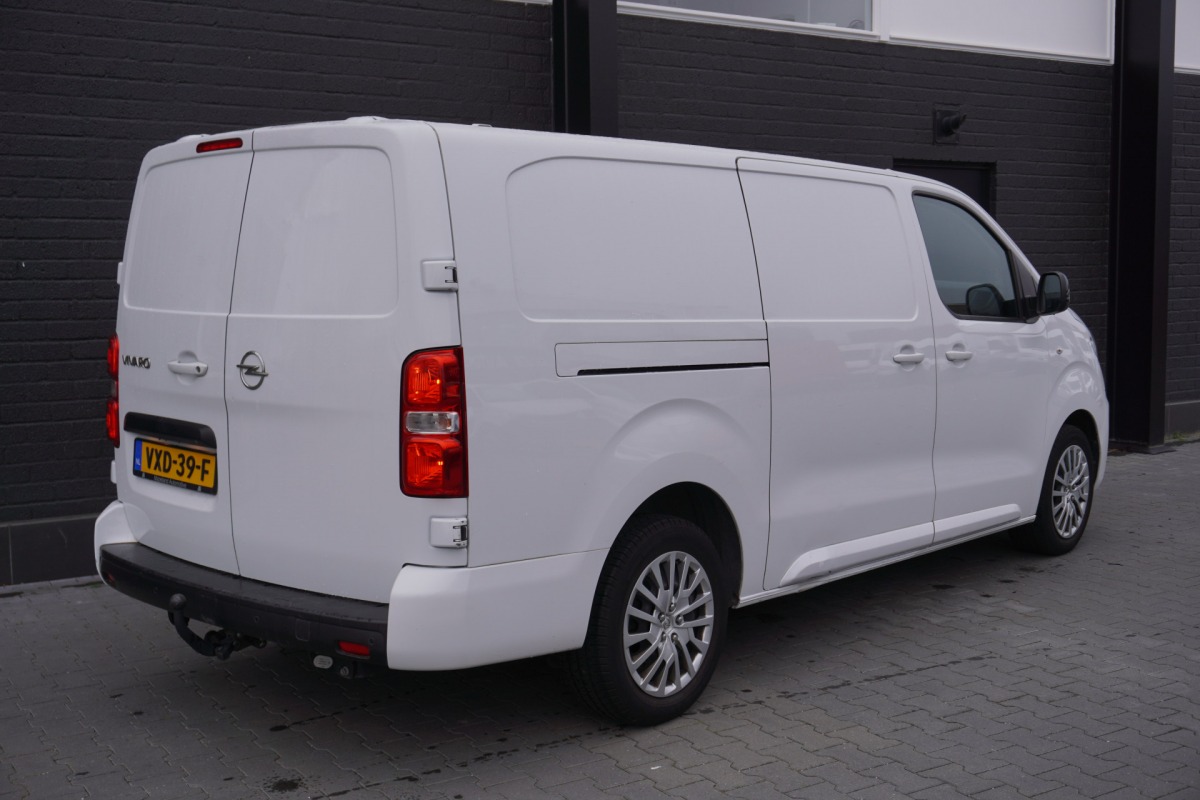 Opel Vivaro 2.0 145PK L3 EURO 6 - Airco - Navi - Cruise - € 18.950,- Excl.