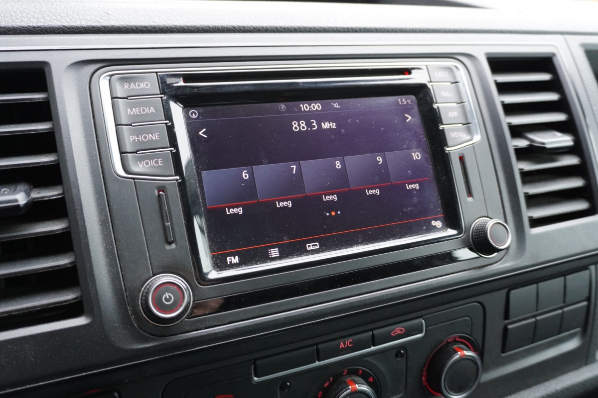 Volkswagen Transporter 2.0 TDI EURO 6 - Airco - Navi - Cruise - € 10.950,- Excl.