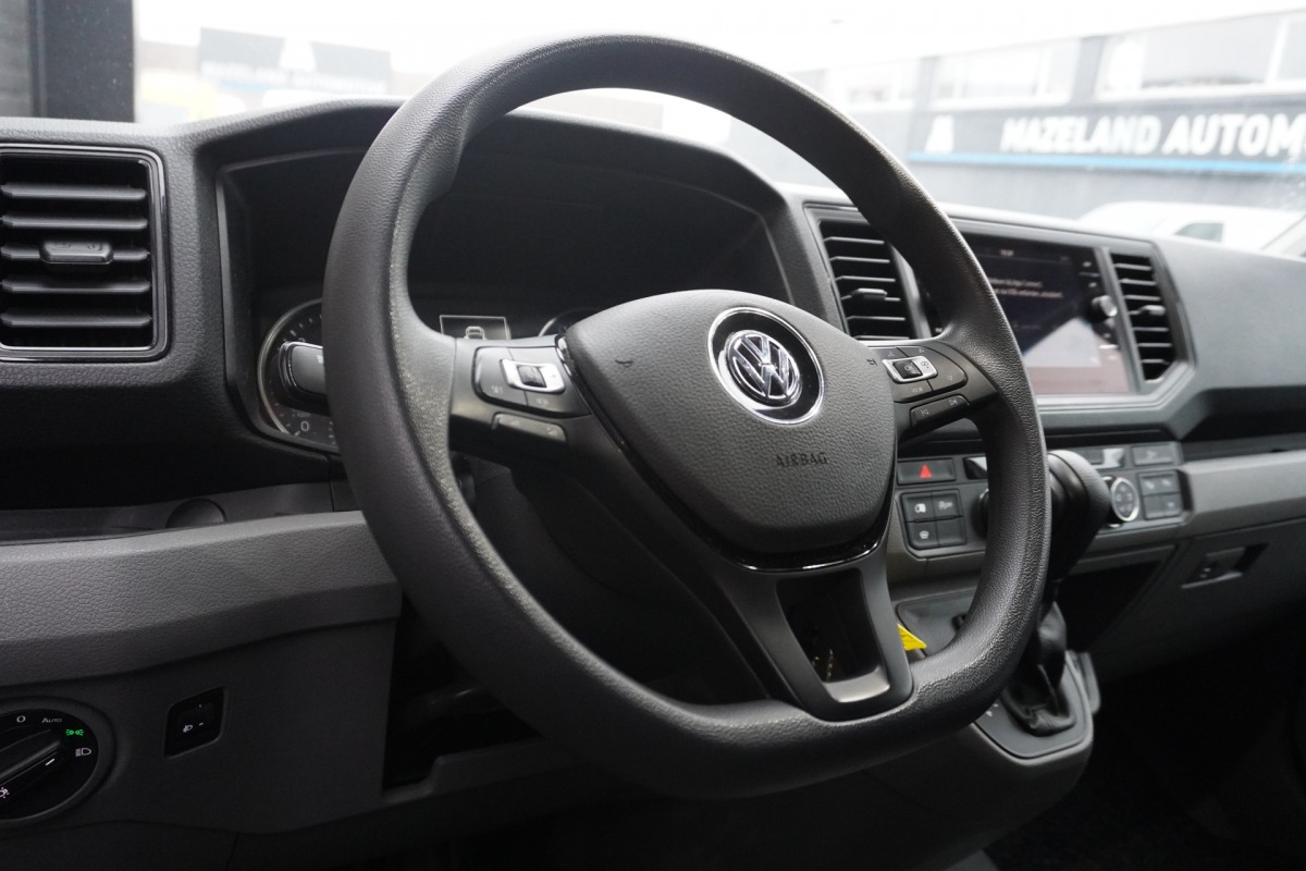 Volkswagen Crafter 2.0 TDI 177PK Automaat L3H3 - EURO 6 - Airco - Navi - Cruise - €19.950,- Excl.