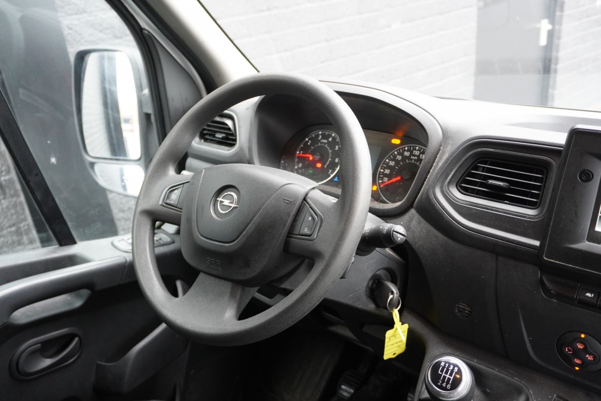 Opel Movano 2.3 Turbo 180PK L2H2 EURO 6 - A/C Climate - Trekhaak - Camera - €14.900,- Excl.