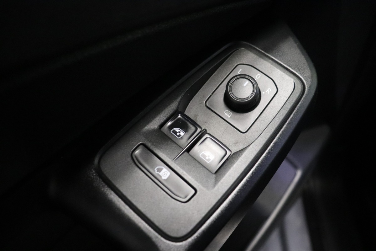 Volkswagen Caddy Cargo Maxi 2.0 TDI - EURO 6 - Airco - Navi - Cruise - €13.900,- Excl.