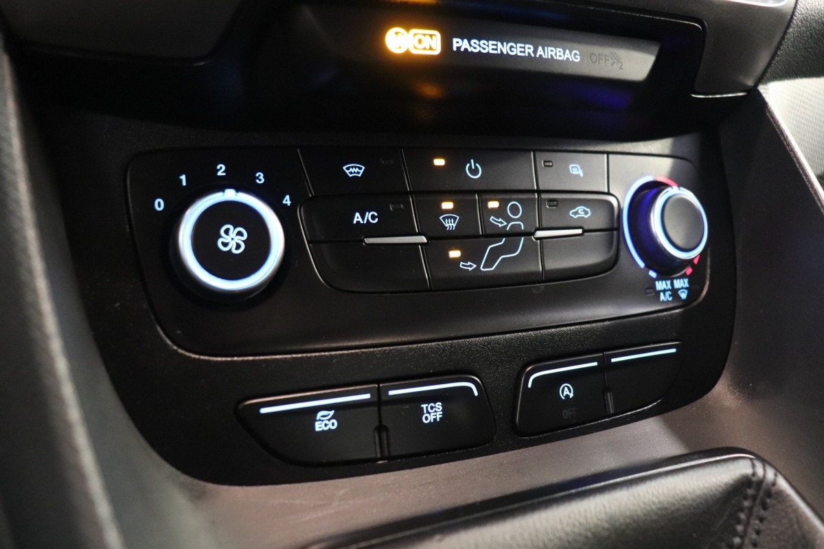 Ford Transit Connect 1.0 Ecoboost 100PK Benzine - Airco -Navi - Cruise - € 12.499,- Excl.