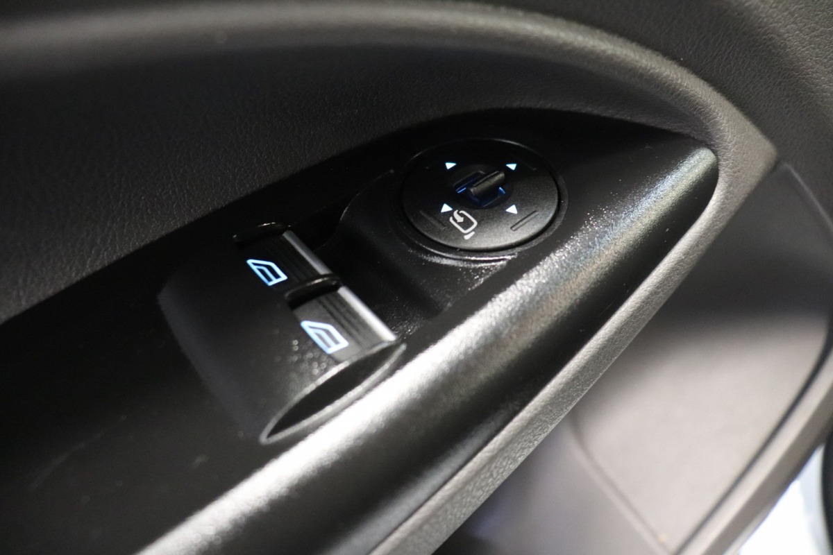 Ford Transit Connect 1.0 Ecoboost 100PK Benzine - Airco -Navi - Cruise - € 12.499,- Excl.