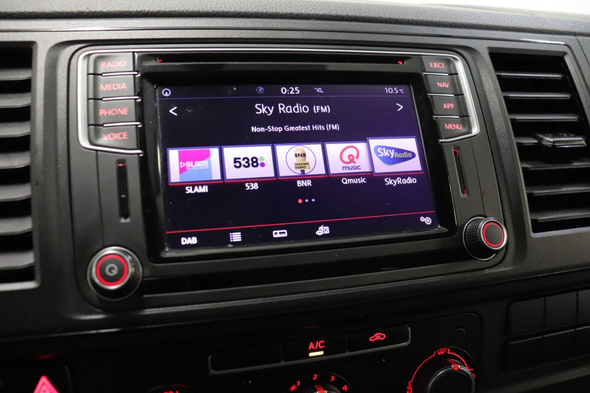 Volkswagen Transporter 2.0 TDI 150PK DSG Automaat EURO 6 - Airco - Navi - Cruise - €14.950,- Excl. Volkswagen Transporter 2.0 TDI 150PK DSG Automaat EURO 6 - Airco - Navi - Cruise - €14.950,- Excl.