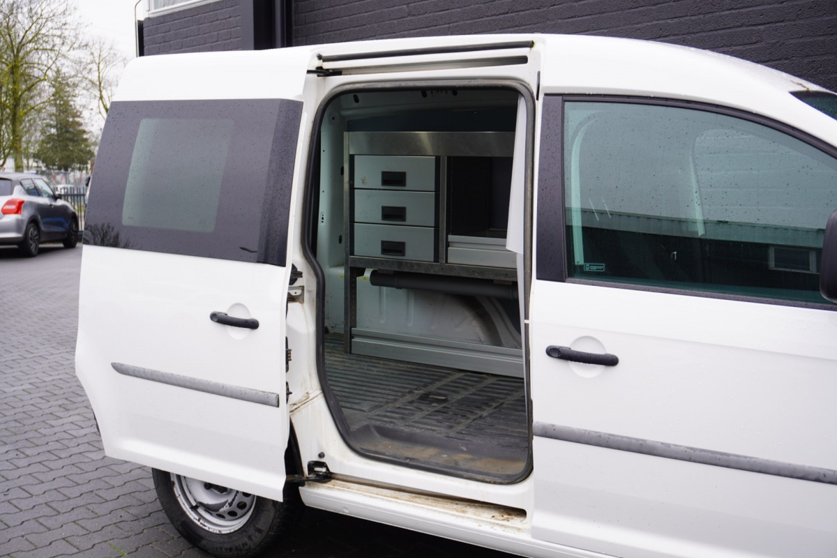 Volkswagen Caddy 2.0 TDI EURO 6 - Airco - Cruise - Trekhaak - €9.950,- Excl.